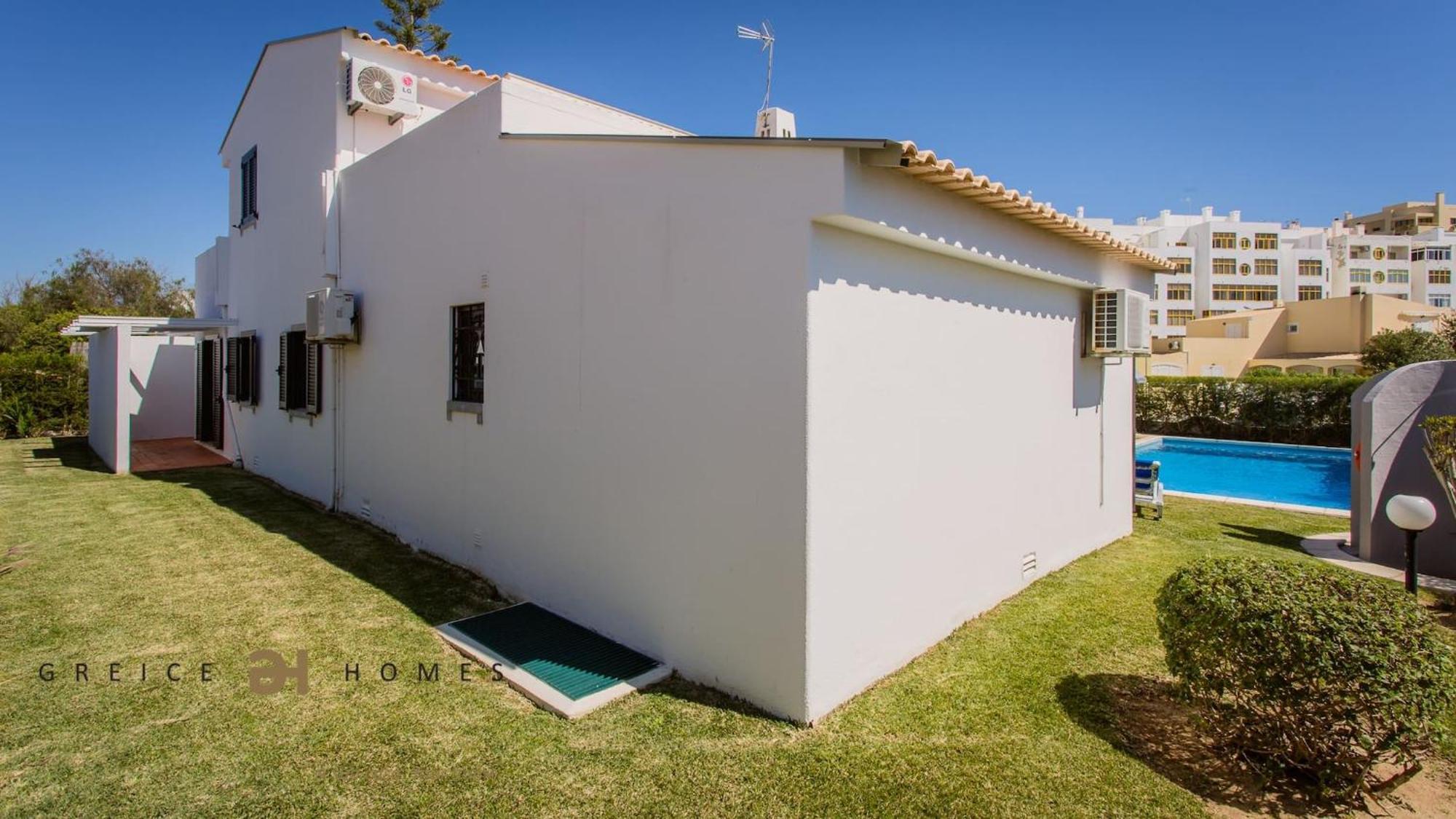 Greice Homes-650 Meters From The Beach, 4 Bedrooms Villa For Holidays In Vilamoura-クアルテイラ エクステリア 写真