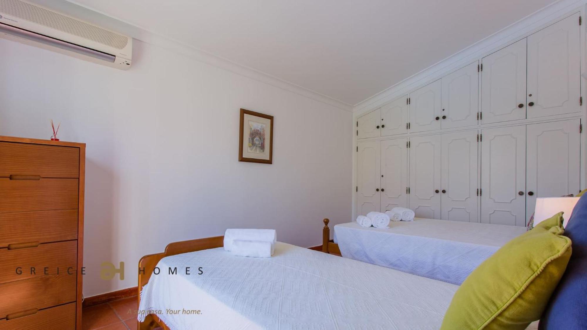 Greice Homes-650 Meters From The Beach, 4 Bedrooms Villa For Holidays In Vilamoura-クアルテイラ エクステリア 写真